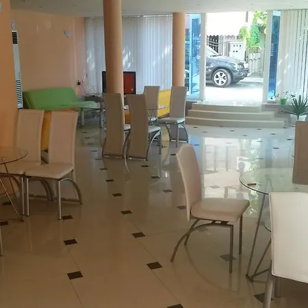 Ξενοδοχείο Sandor Νεσέμπαρ