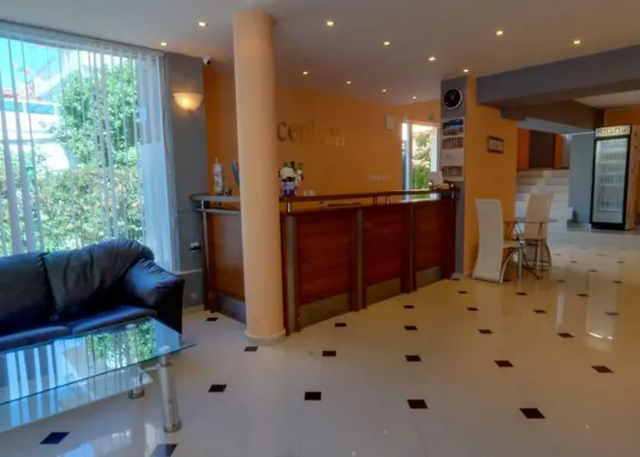 桑德尔酒店 酒店