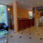 Sandor Hotel