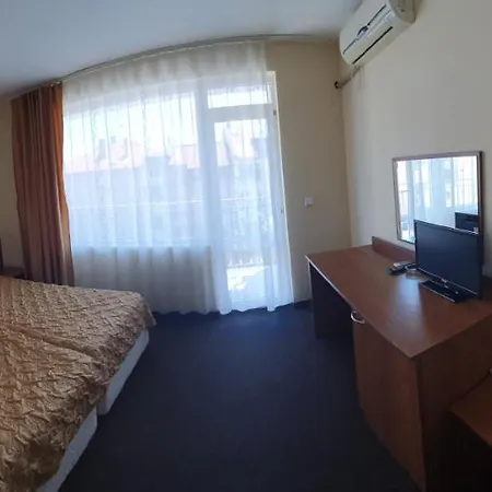 Hotell Sandor 2*